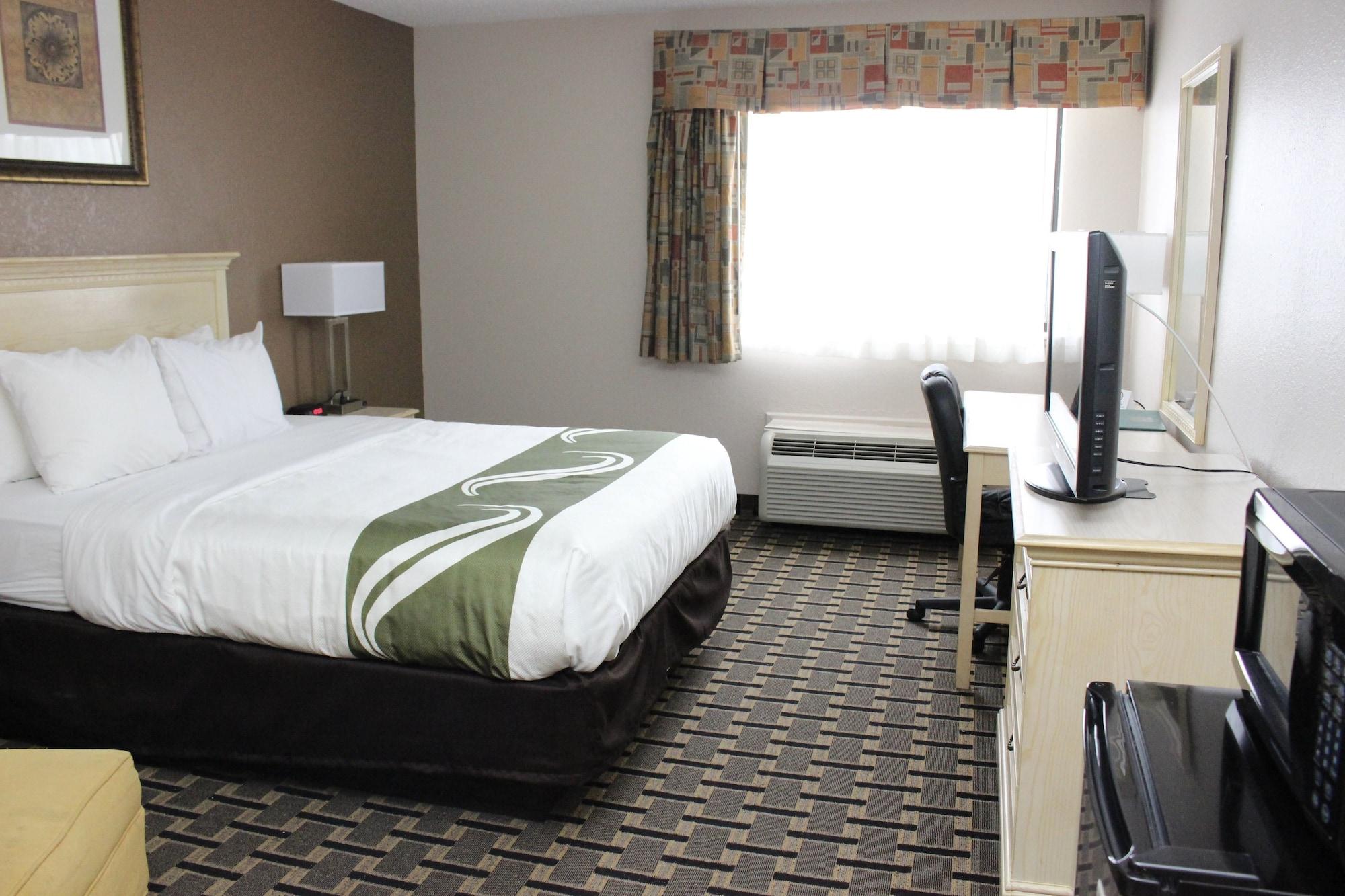 Quality Inn & Suites Detroit Metro Airport Romulus Exteriér fotografie