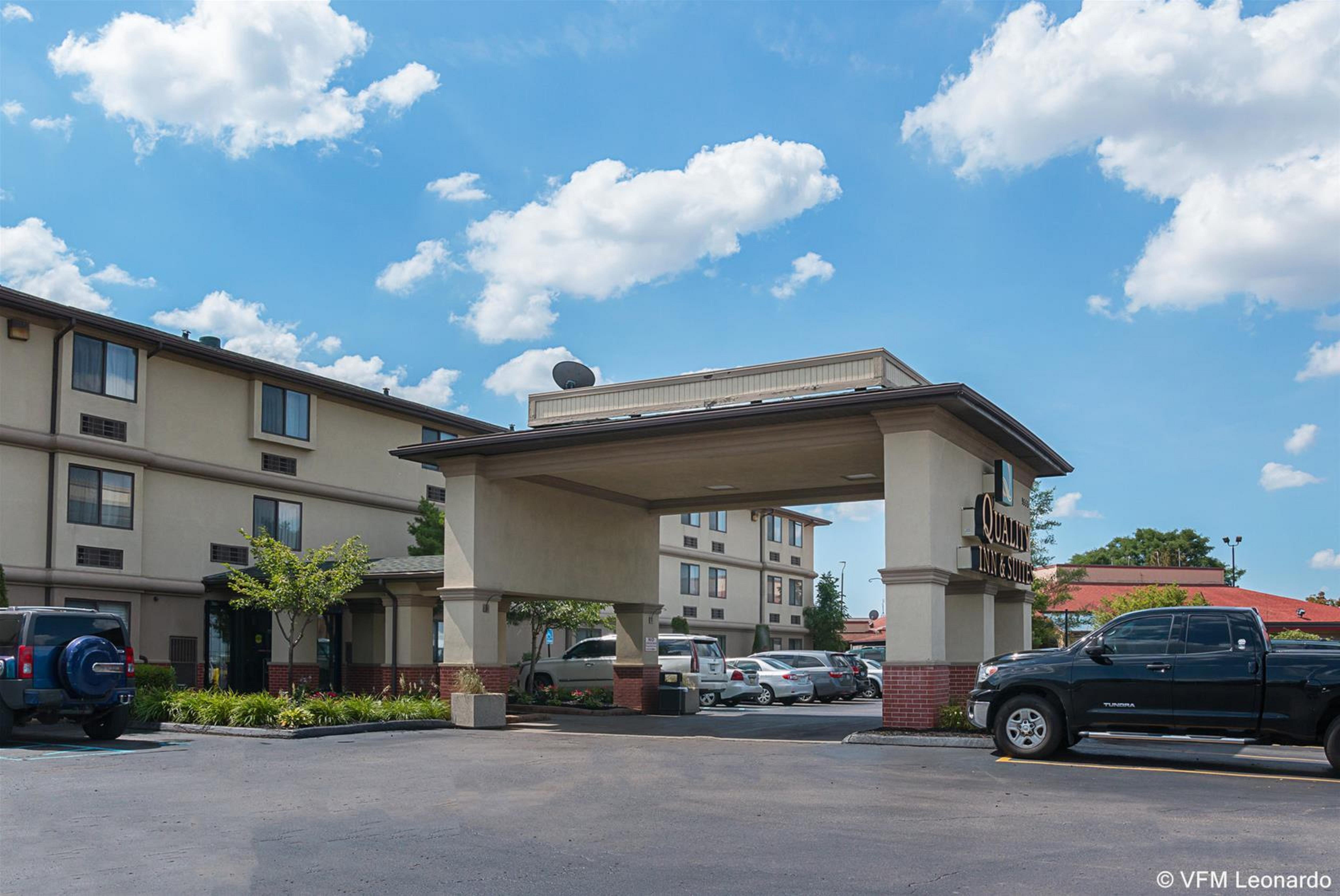 Quality Inn & Suites Detroit Metro Airport Romulus Exteriér fotografie
