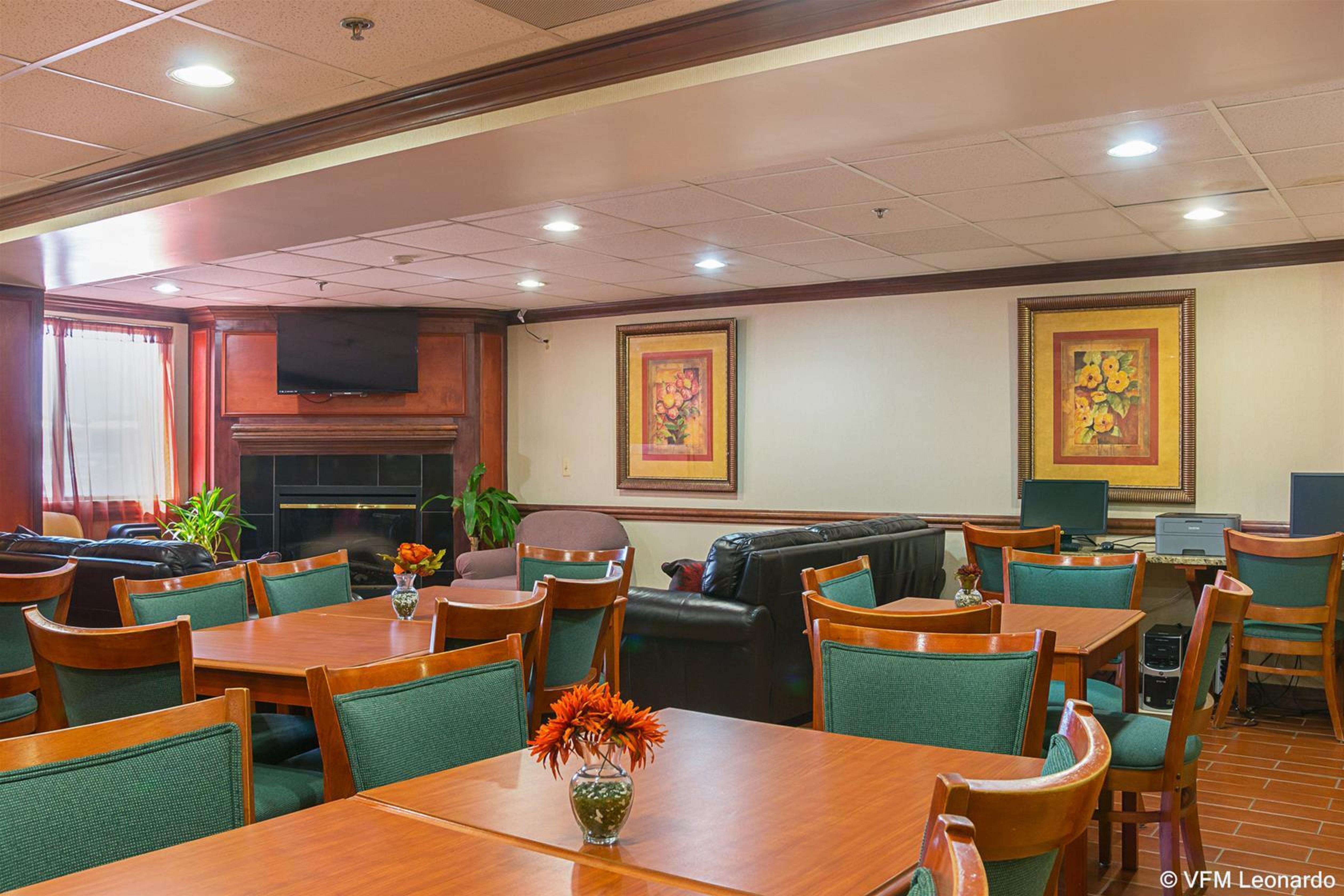 Quality Inn & Suites Detroit Metro Airport Romulus Exteriér fotografie