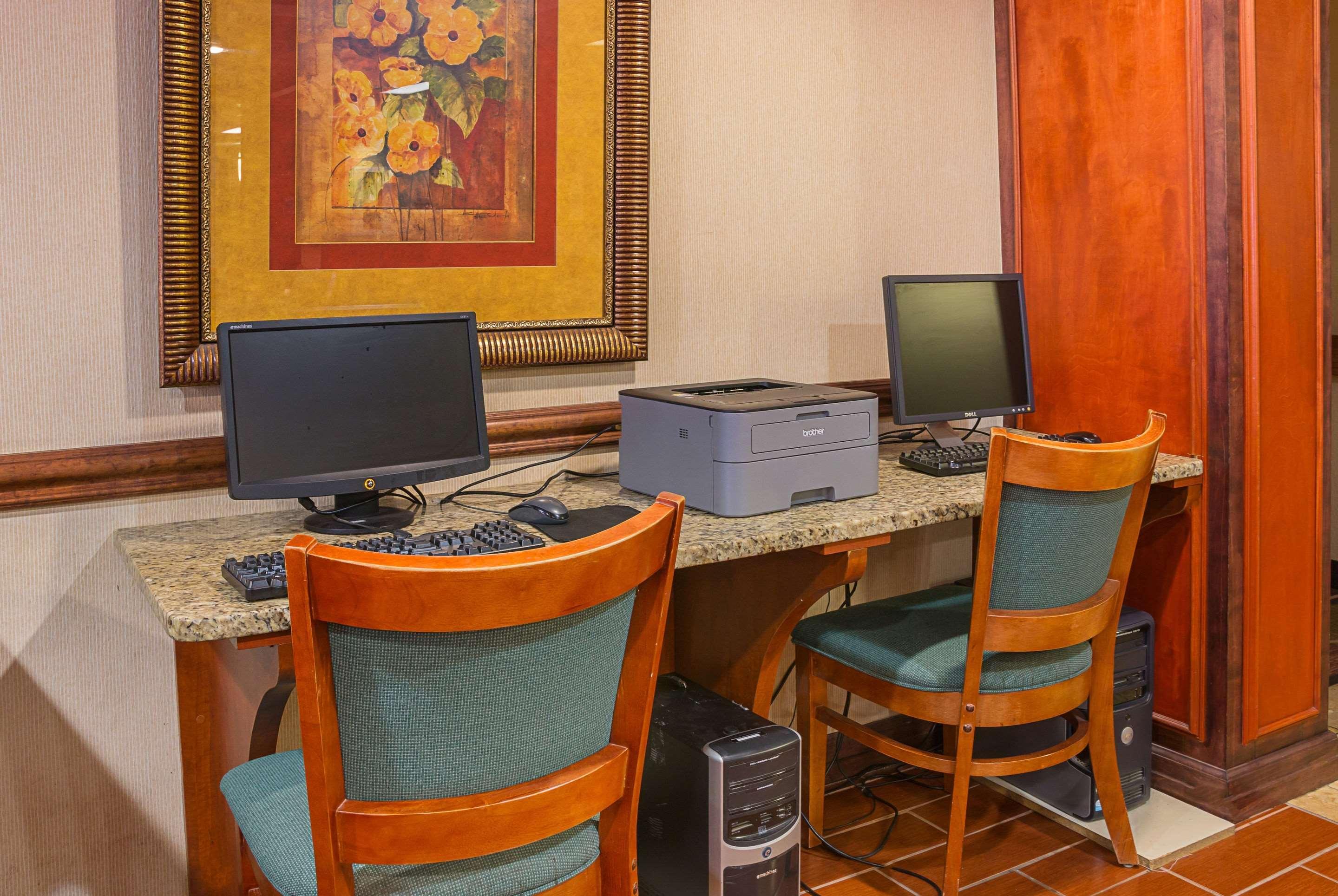 Quality Inn & Suites Detroit Metro Airport Romulus Exteriér fotografie